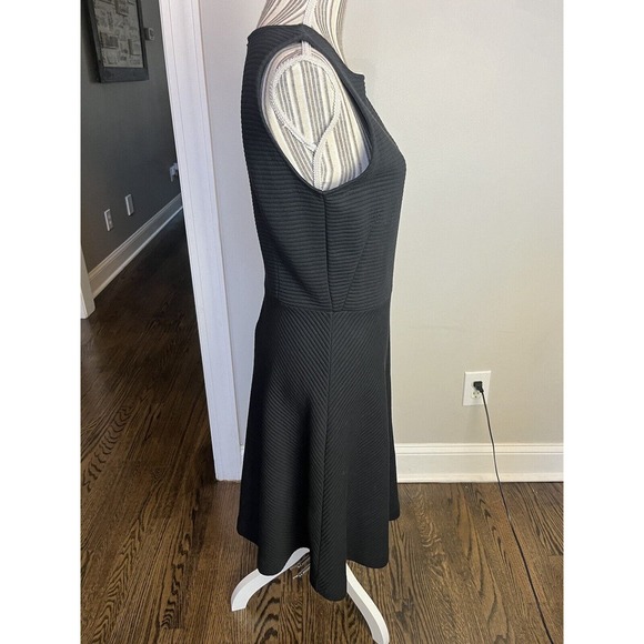 Boden SZ 8 Regular Fit & Flare ribbed Dress Black Classic neutral - Picture 4 of 8